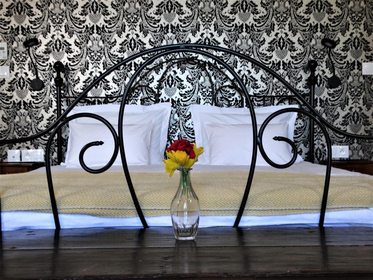 Chateau Montplaisir Charming B&B In Provence Valréas Eksteriør bilde