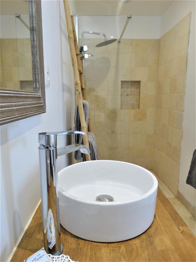 Chateau Montplaisir Charming B&B In Provence Valréas Eksteriør bilde